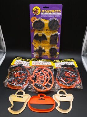 Lot of 15 Vintage Halloween Cookie Cutters: pumpkin bat ghost witch spider
